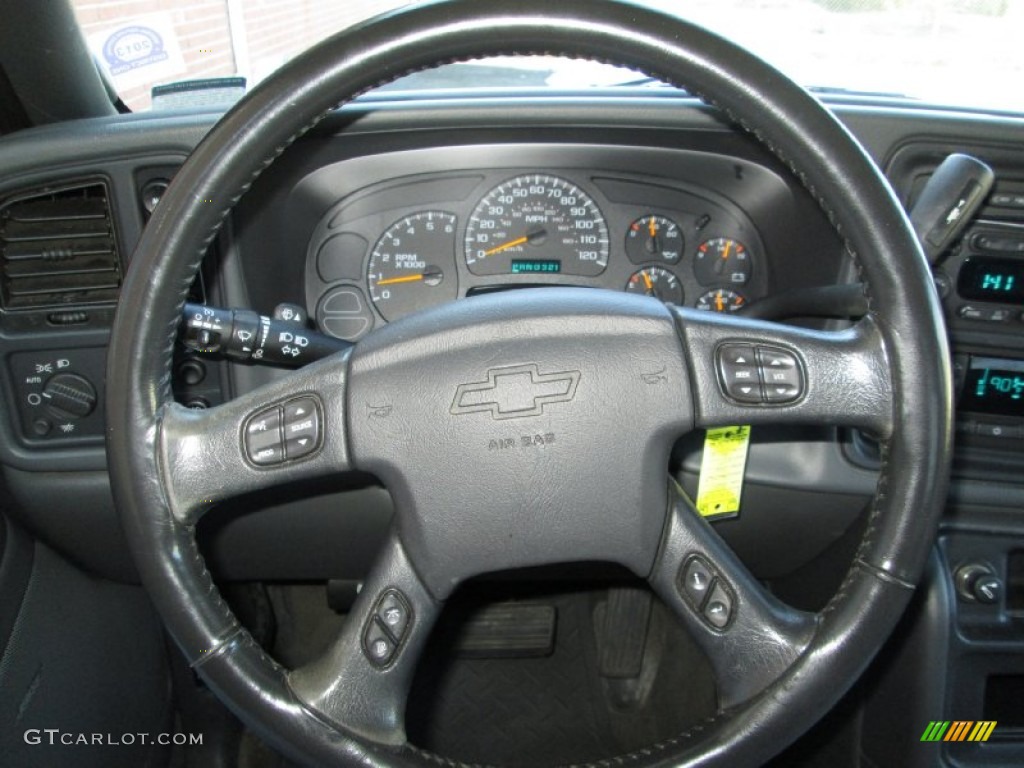 2005 Chevrolet Silverado 1500 Z71 Extended Cab 4x4 Medium Gray Steering Wheel Photo #77501885
