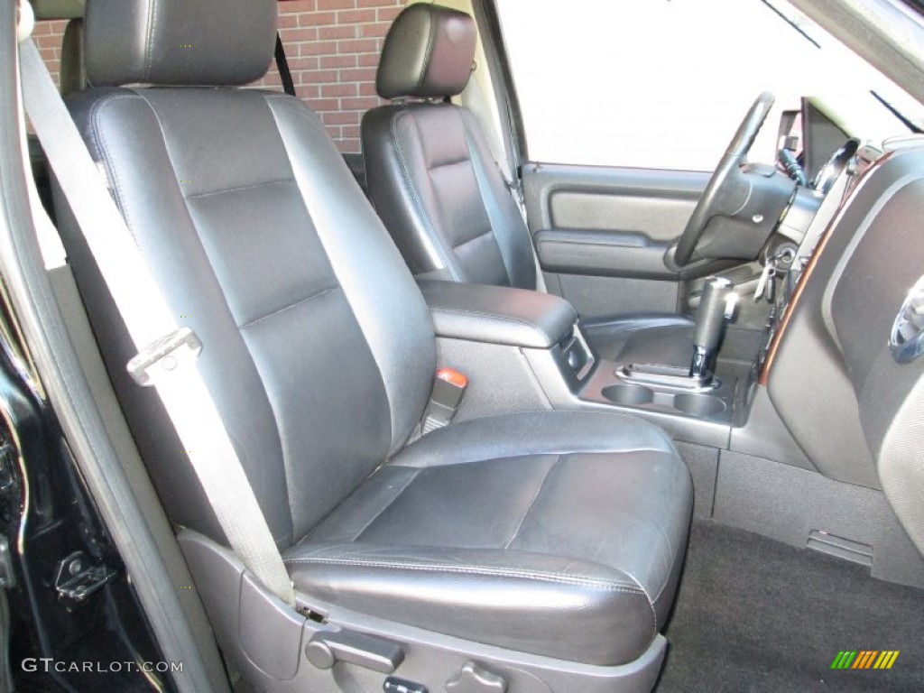 2006 Explorer Limited 4x4 - Black / Black photo #14