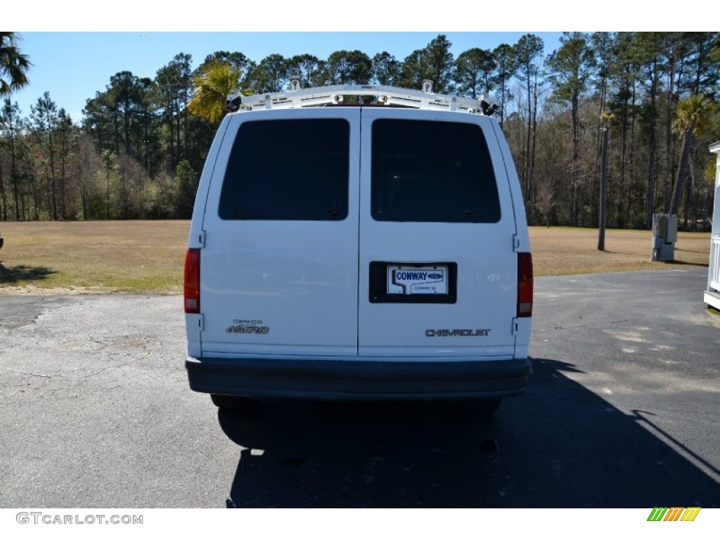 2005 Astro Commercial Van - Summit White / Blue photo #6
