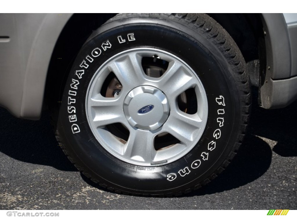 2002 Ford Escape XLT V6 Wheel Photos