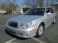 Front 3/4 View of 2005 Sonata LX V6