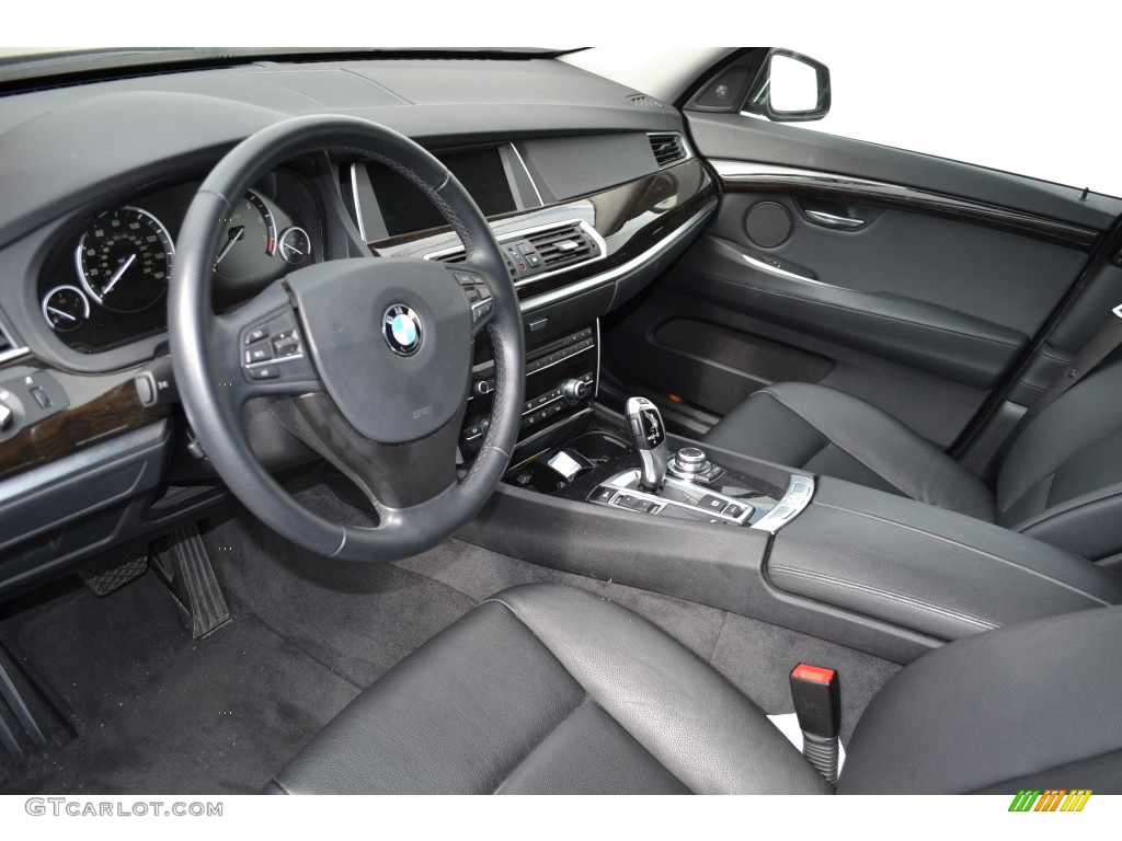 Black Interior 2011 BMW 5 Series 550i Gran Turismo Photo #77504374