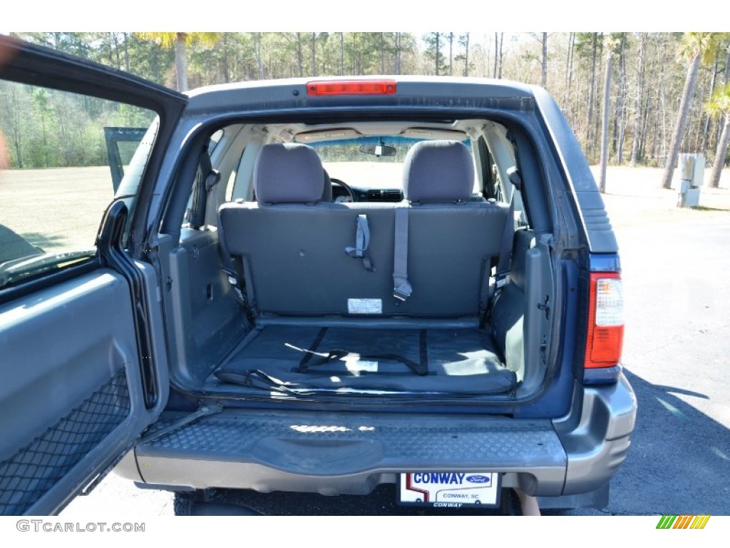2002 Isuzu Rodeo Sport S Hard Top 4WD Trunk Photo #77505236