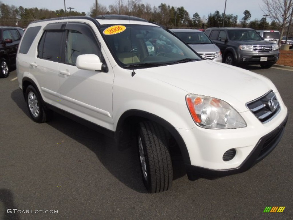 2006 CR-V SE 4WD - Taffeta White / Ivory photo #2