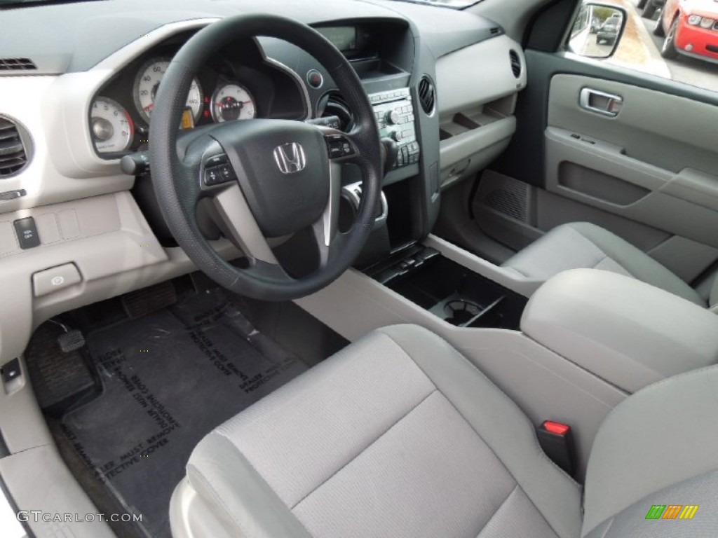 Gray Interior 2011 Honda Pilot EX Photo #77509652