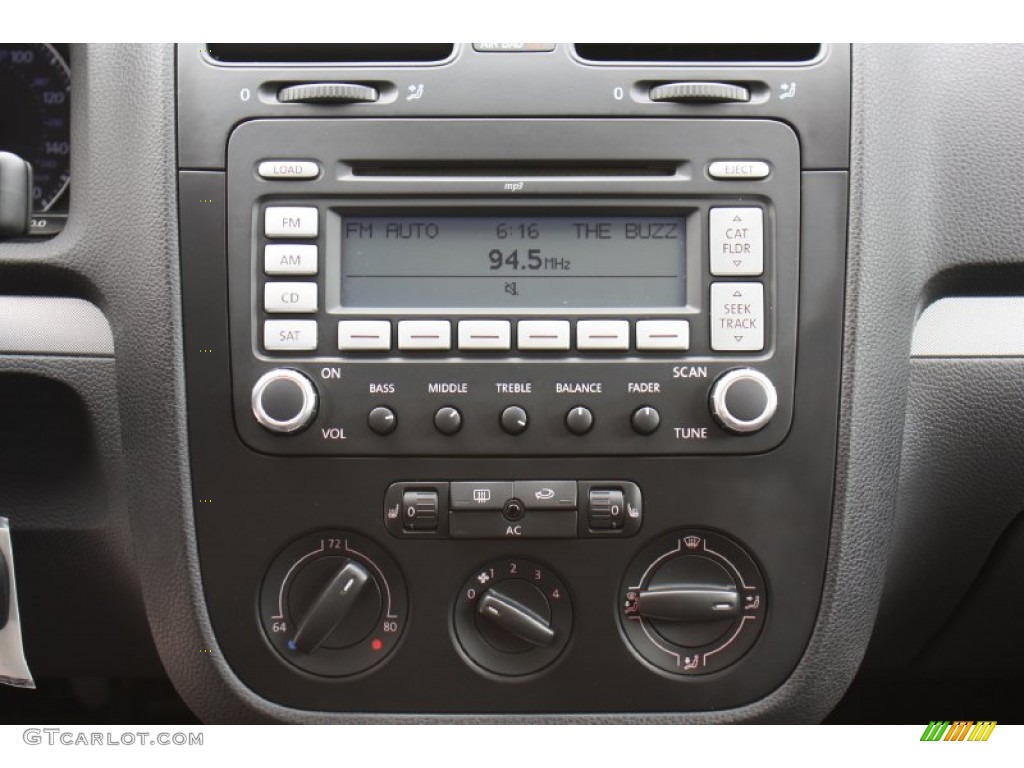 2009 Volkswagen Jetta TDI Sedan Controls Photo #77510933