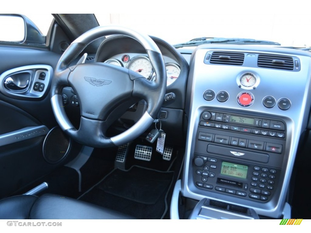 2002 Aston Martin Vanquish Standard Vanquish Model Controls Photo #77511144
