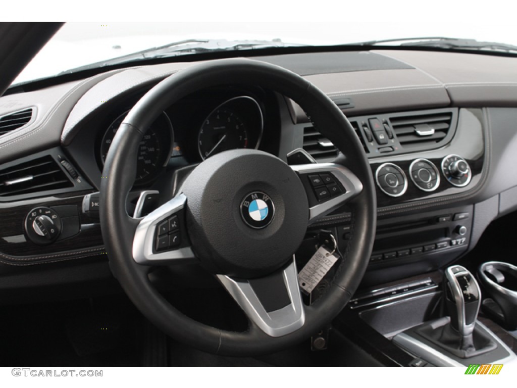 2012 BMW Z4 sDrive28i Walnut Steering Wheel Photo #77511164