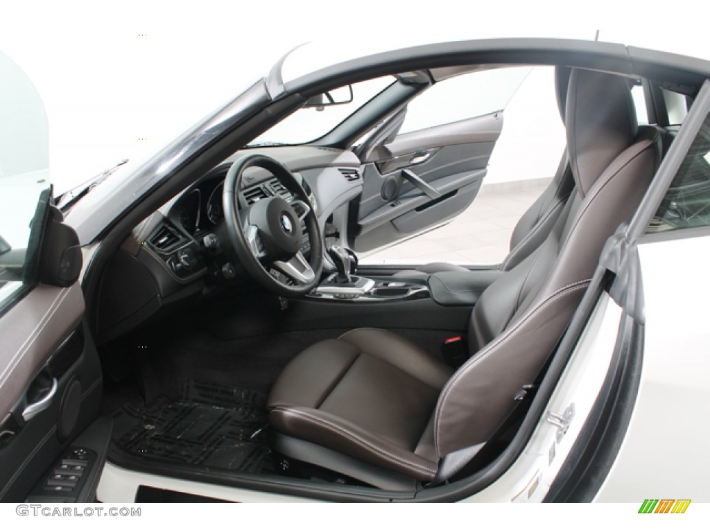 Walnut Interior 2012 BMW Z4 sDrive28i Photo #77511412