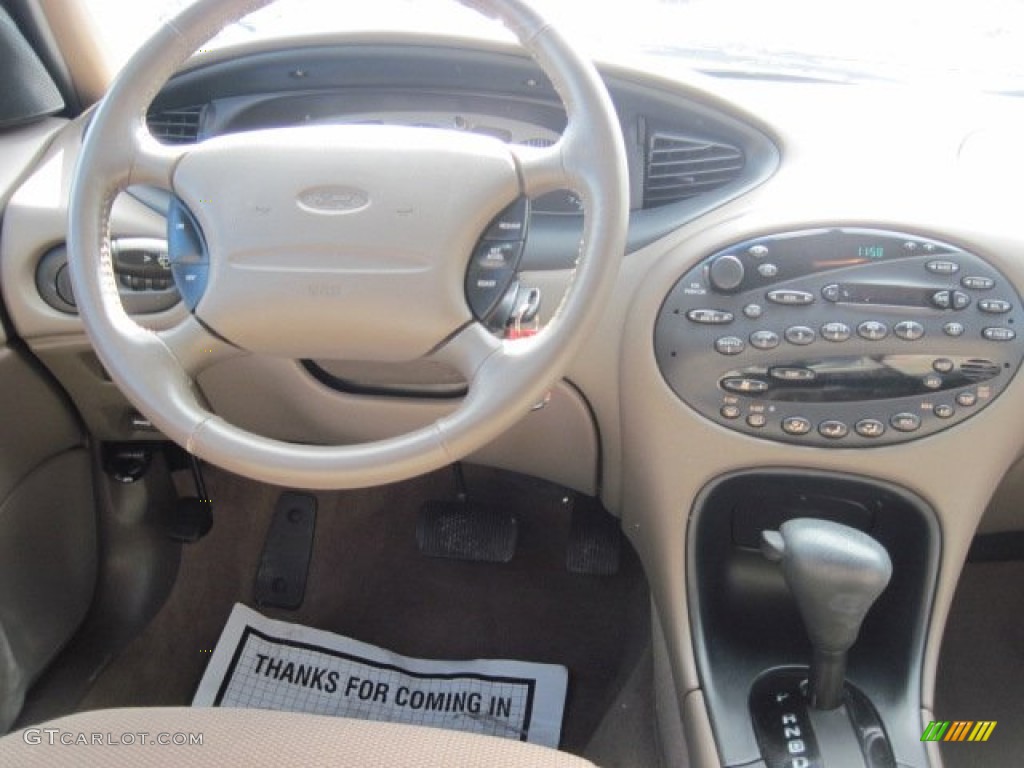 1999 Ford Taurus SE Wagon Controls Photo #77512731