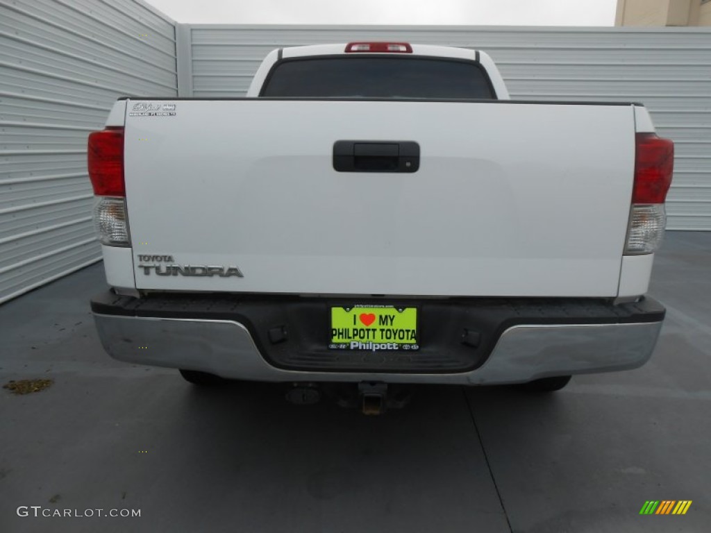 2010 Tundra CrewMax - Super White / Graphite Gray photo #5