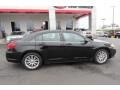 Black - 200 LX Sedan Photo No. 8