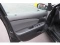 Black - 200 LX Sedan Photo No. 10
