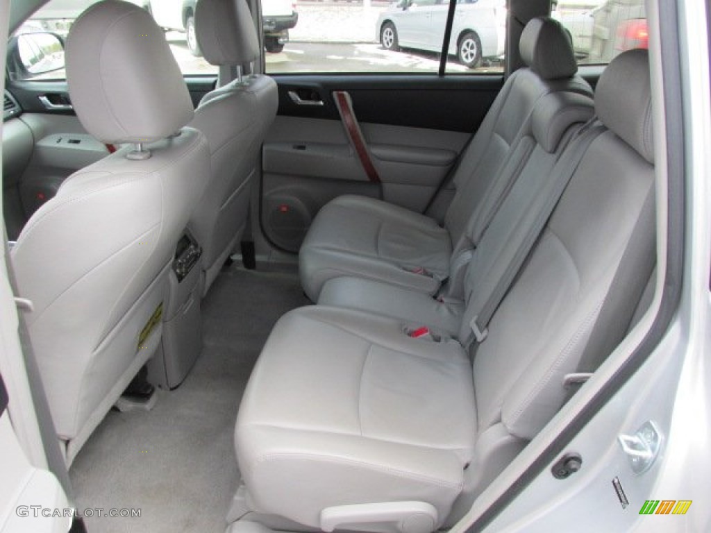 2008 Toyota Highlander Limited 4WD Rear Seat Photo #77519303