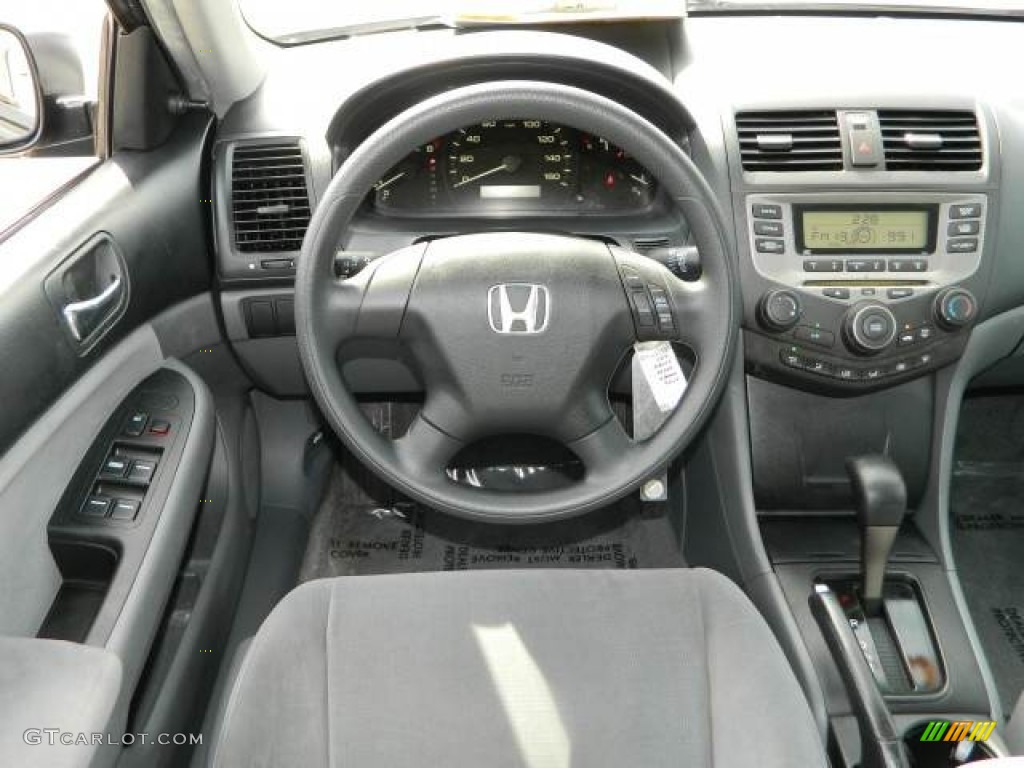 2006 Accord Value Package Sedan - Royal Blue Pearl / Gray photo #9