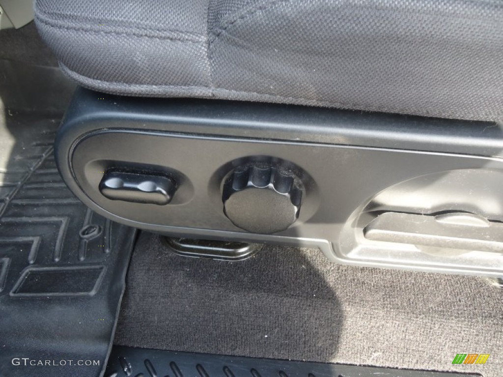 2005 F150 FX4 SuperCrew 4x4 - True Blue Metallic / Black photo #23