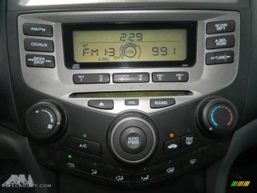 2006 Accord Value Package Sedan - Royal Blue Pearl / Gray photo #17