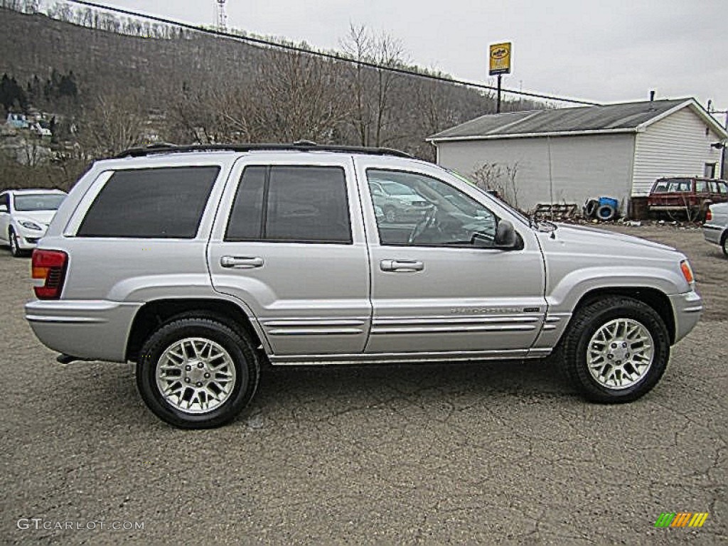 2004 Grand Cherokee Limited 4x4 - Bright Silver Metallic / Dark Slate Gray photo #13