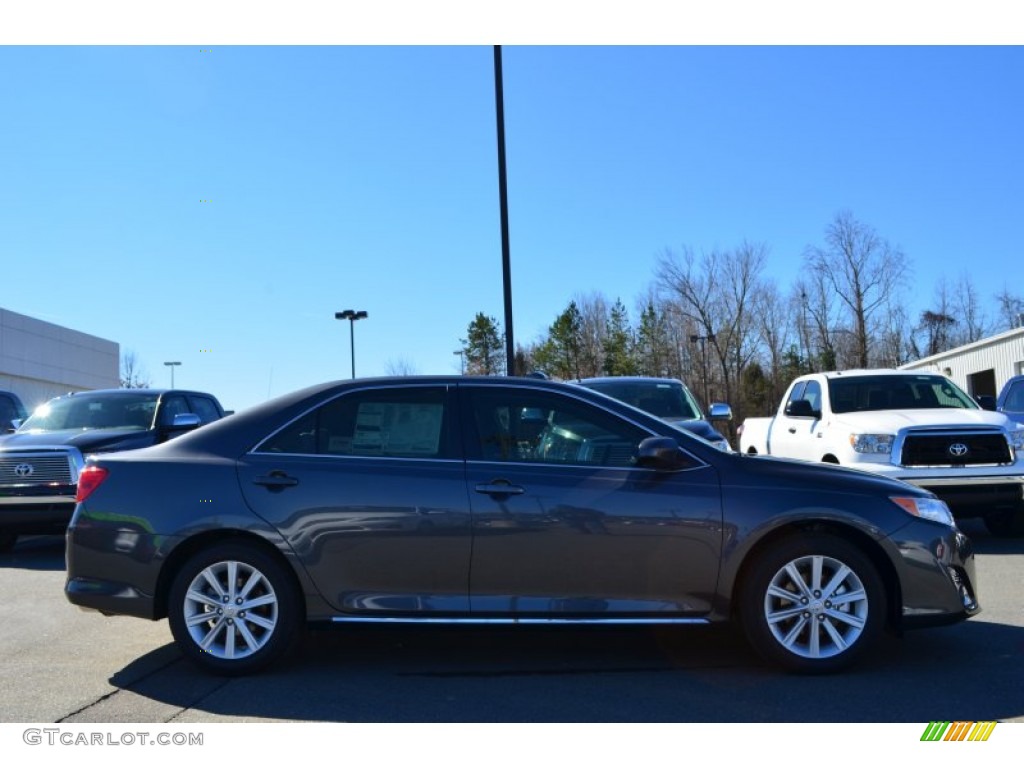 2013 Camry XLE - Magnetic Gray Metallic / Ash photo #6