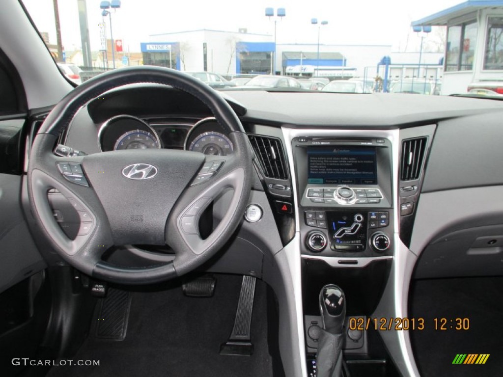 2011 Sonata Limited - Midnight Black / Gray photo #6