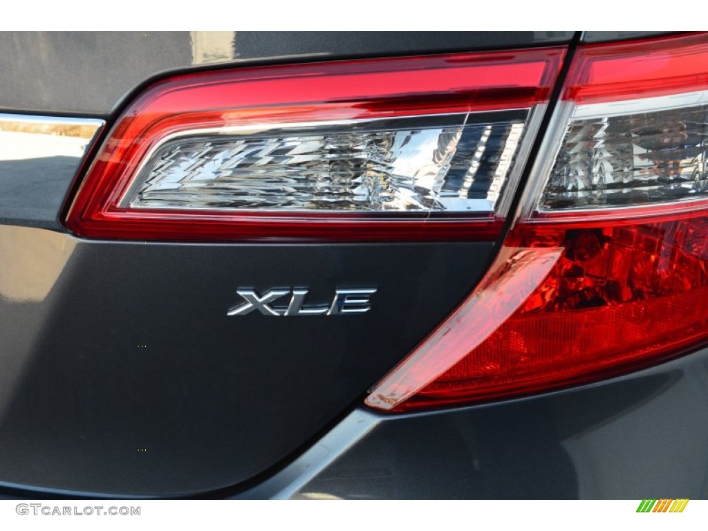 2013 Camry XLE - Magnetic Gray Metallic / Ash photo #20