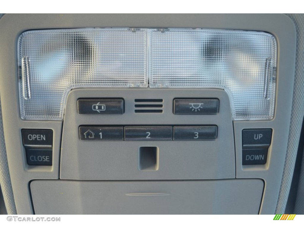 2013 Camry XLE - Magnetic Gray Metallic / Ash photo #40