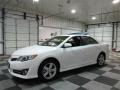 Super White - Camry SE Photo No. 4