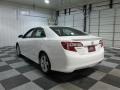 Super White - Camry SE Photo No. 5