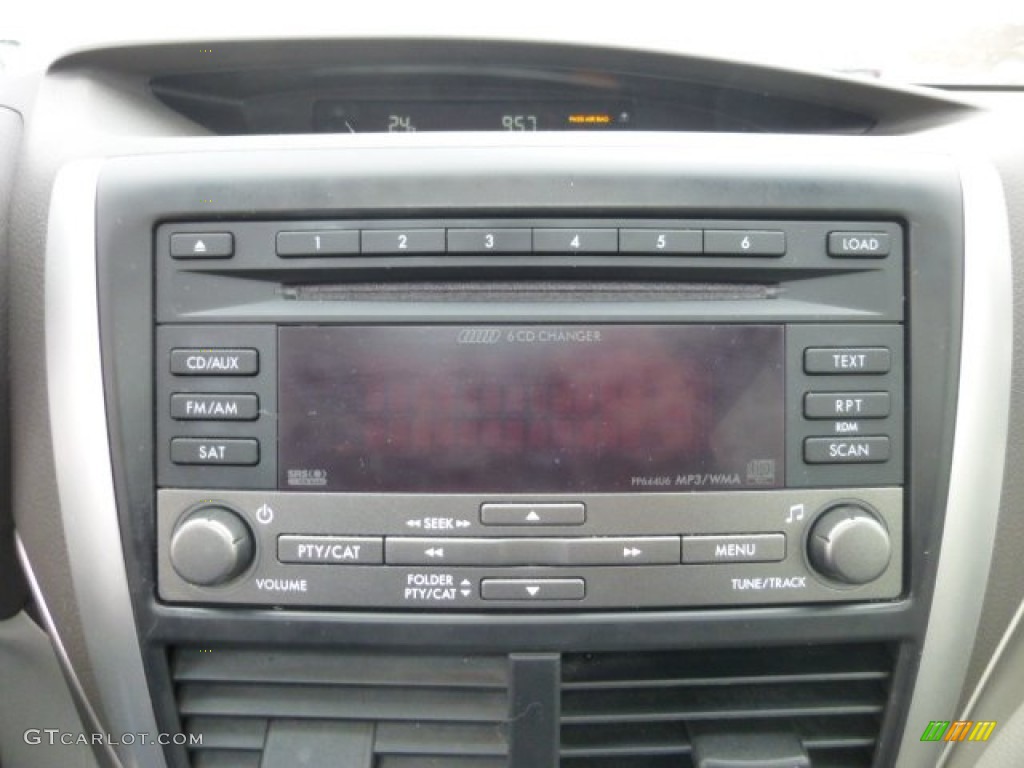 2010 Subaru Forester 2.5 X Limited Audio System Photo #77525560