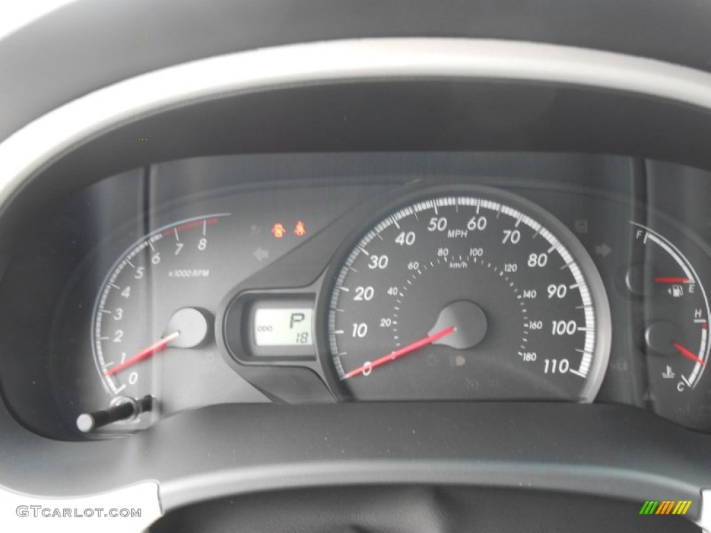 2013 Toyota Sienna LE Gauges Photo #77526185