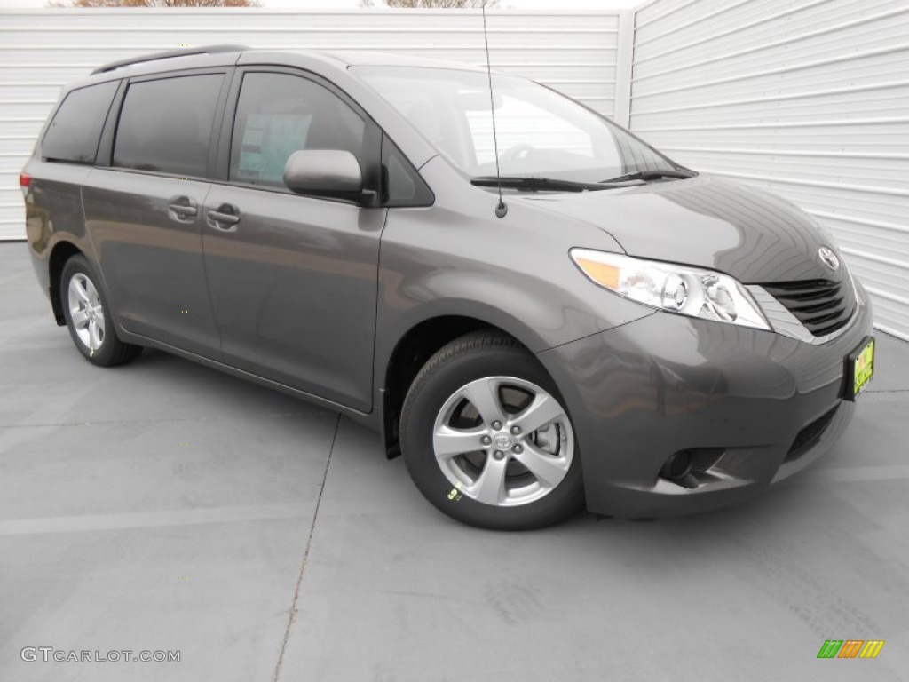 Predawn Gray Mica 2013 Toyota Sienna LE Exterior Photo #77526308