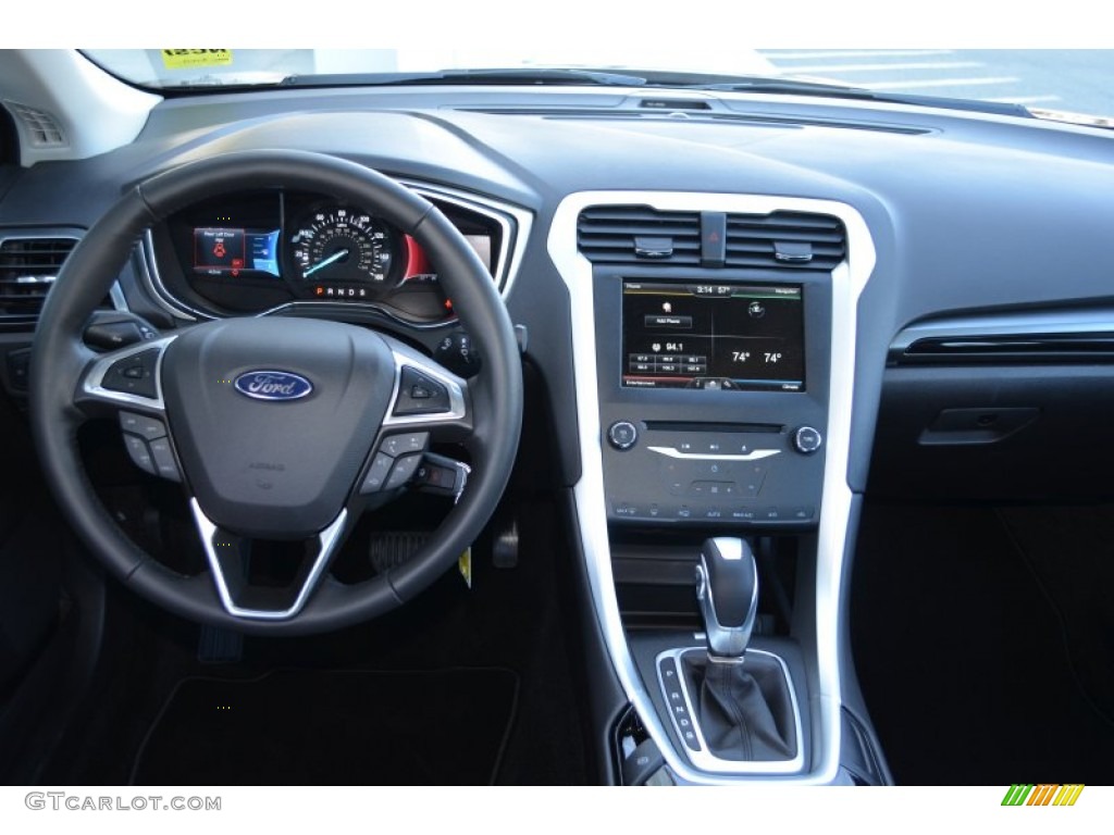 2013 Fusion SE 1.6 EcoBoost - Bordeaux Reserve Red Metallic / Charcoal Black photo #21