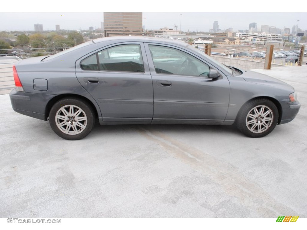 Titanium Gray Metallic 2004 Volvo S60 2.4 Exterior Photo #77527178