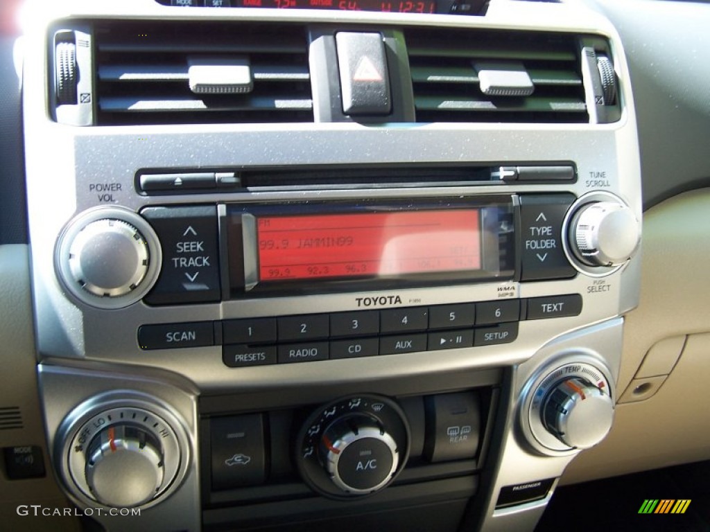2012 Toyota 4Runner SR5 4x4 Controls Photos