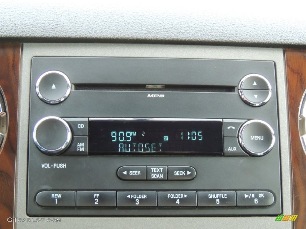 2011 Ford F250 Super Duty Lariat Crew Cab 4x4 Audio System Photo #77527943
