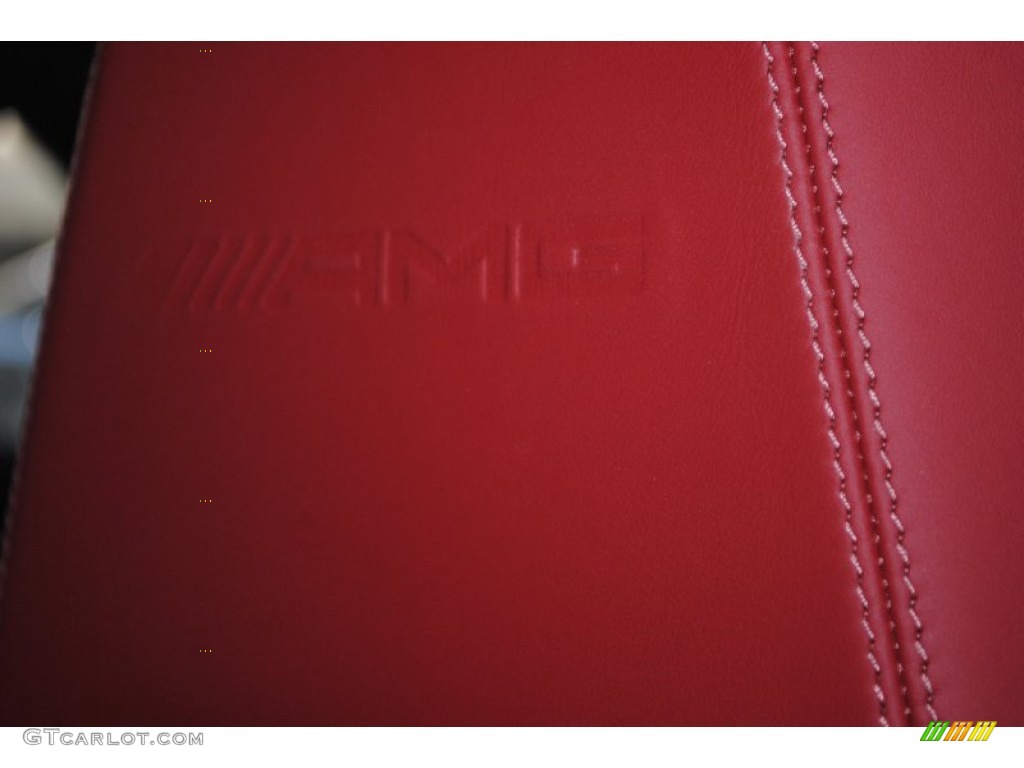 2012 C 63 AMG - Diamond White Metallic / AMG Classic Red/Black photo #17