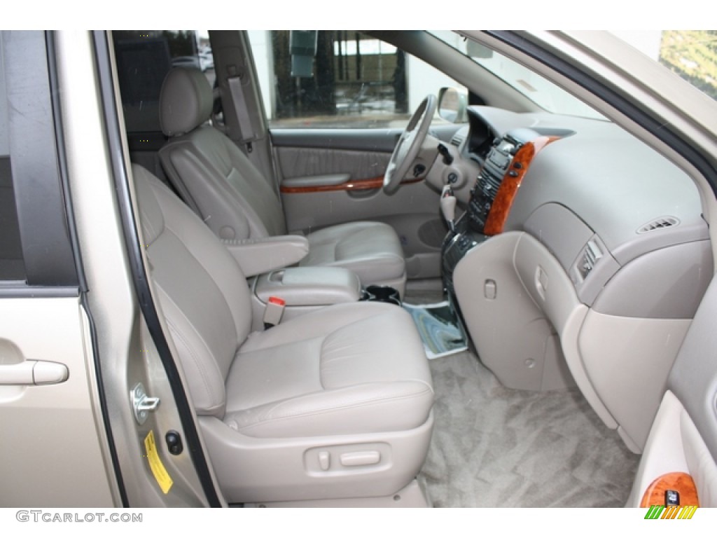 Taupe Interior 2009 Toyota Sienna XLE Photo #77530658