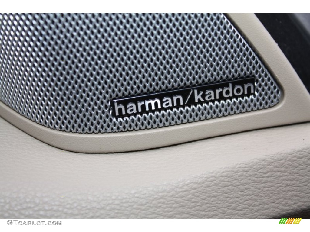 2011 Mercedes-Benz E 350 Coupe Audio System Photo #77533131