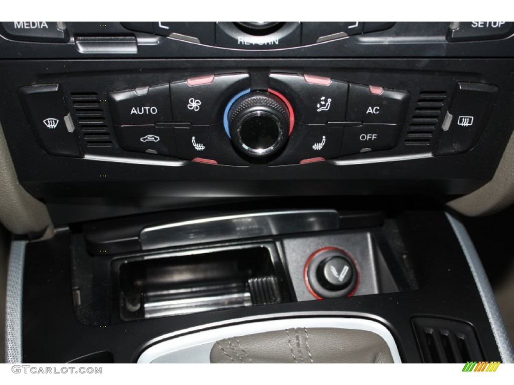 2010 Audi A5 2.0T Cabriolet Controls Photo #77533911