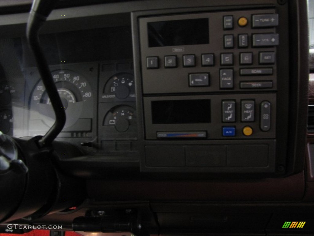 1990 GMC Sierra 1500 SLE Regular Cab Controls Photos