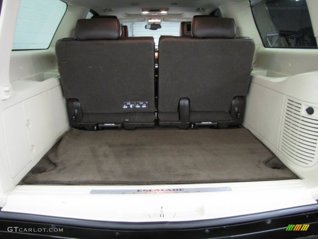 2011 Cadillac Escalade ESV Platinum AWD Trunk Photos
