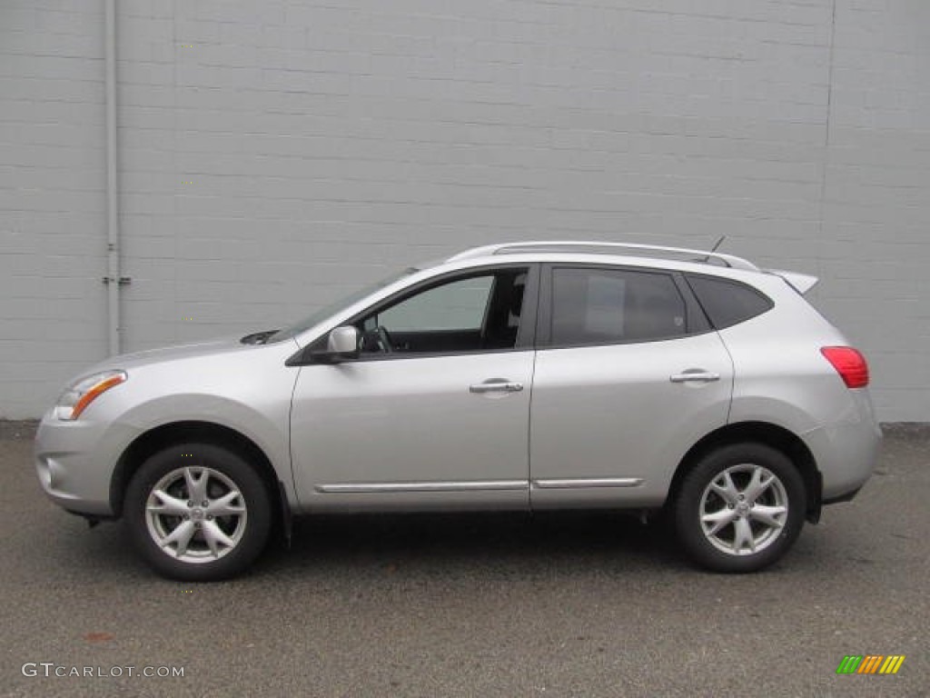2011 Rogue SV AWD - Silver Ice Metallic / Black photo #2