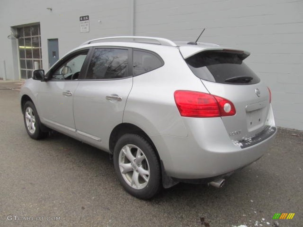 2011 Rogue SV AWD - Silver Ice Metallic / Black photo #3