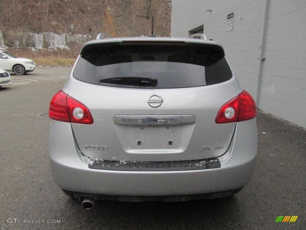 2011 Rogue SV AWD - Silver Ice Metallic / Black photo #4