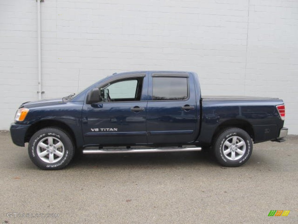 2011 Titan SV Crew Cab 4x4 - Navy Blue / Charcoal photo #2