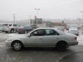Lunar Mist Metallic - Camry LE Photo No. 5