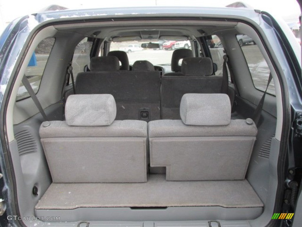 2004 Suzuki XL7 EX 4x4 Trunk Photos