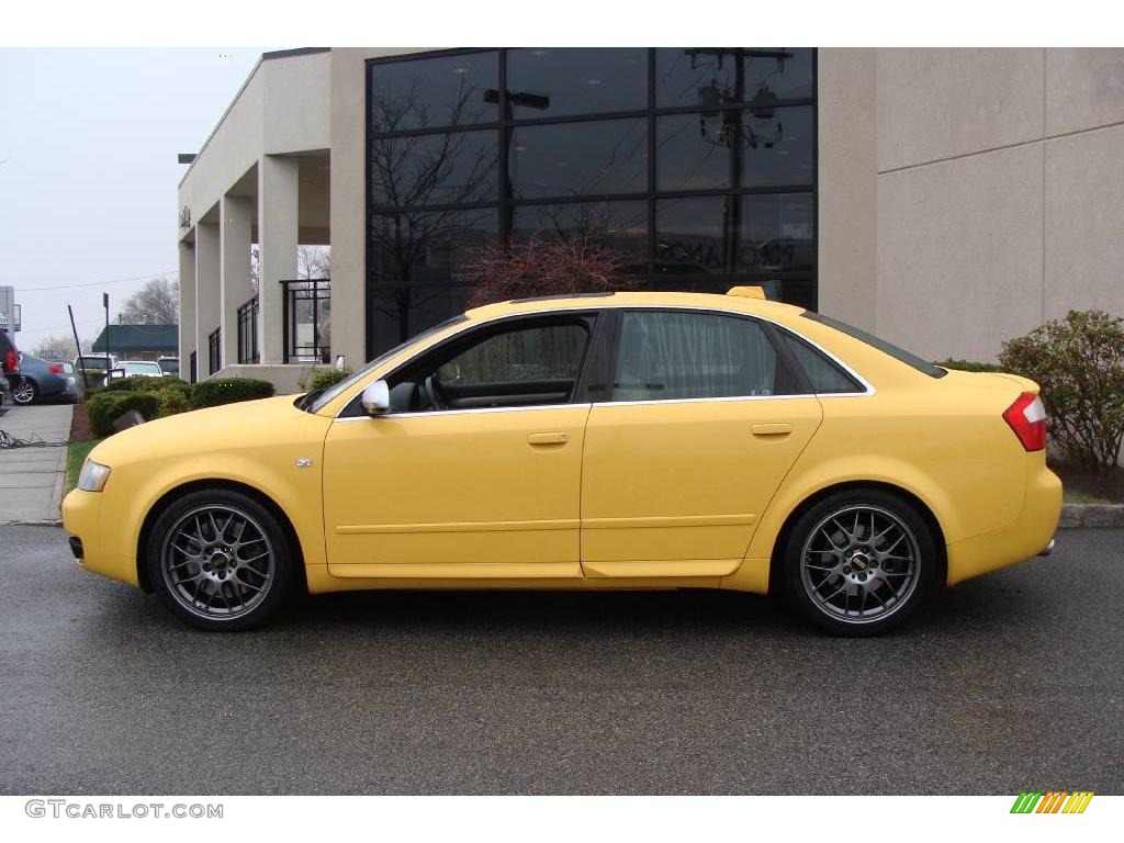 Imola Yellow 2004 Audi S4 4.2 quattro Sedan Exterior Photo #7754491