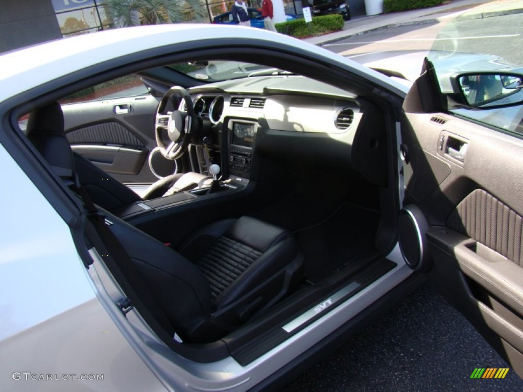 2012 Mustang Shelby GT500 Coupe - Ingot Silver Metallic / Charcoal Black/Black photo #11