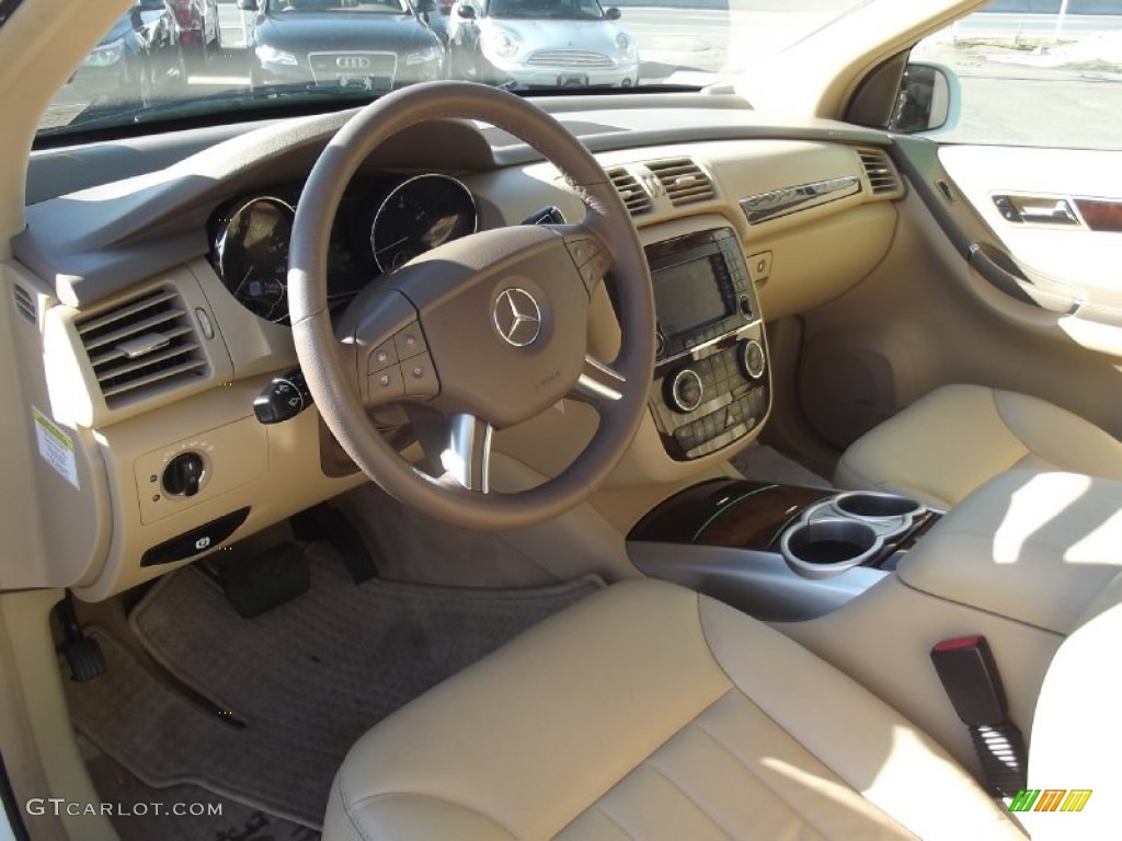 Macadamia Interior 2006 Mercedes-Benz R 350 4Matic Photo #77547767